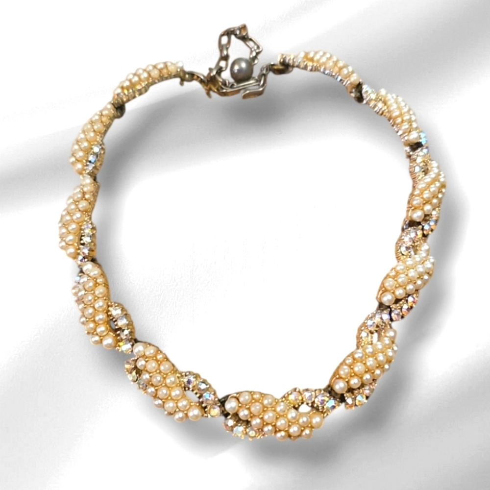 Gorgeous & Unique,Vintage Kramer Signed Culture Pearl Rhinestone Choker Necklace